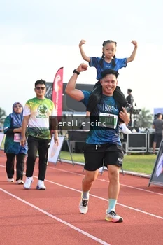 Runner Photo 4921307