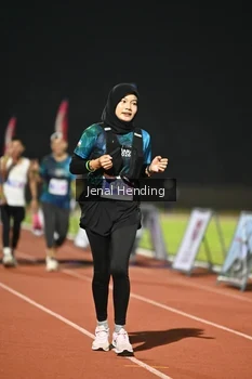 Runner Photo 4921515