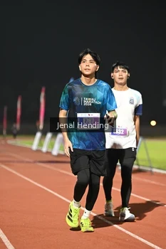 Runner Photo 4921560