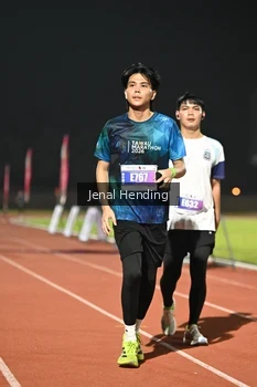 Runner Photo 4921563