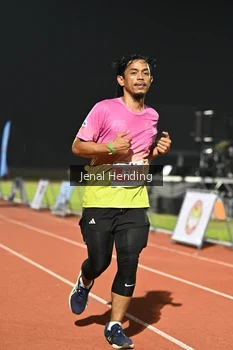 Runner Photo 4921605