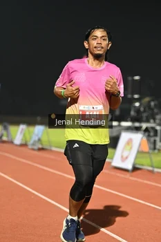 Runner Photo 4921617