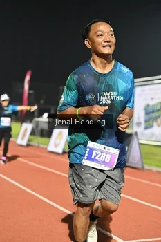 Runner Photo 4921648