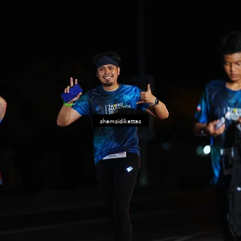 Runner Photo 4921696