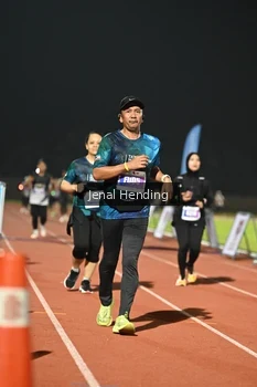 Runner Photo 4921767