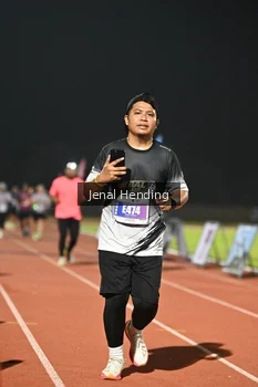 Runner Photo 4921800