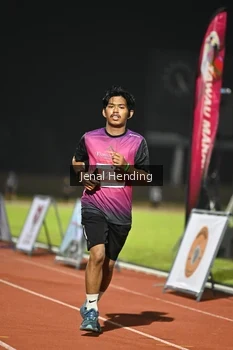Runner Photo 4921819