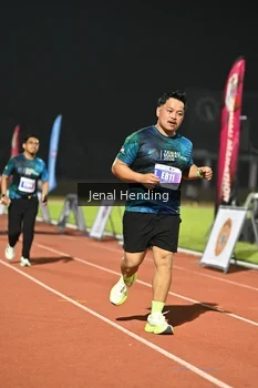 Runner Photo 4921855