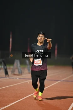 Runner Photo 4921915