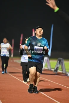 Runner Photo 4921923