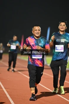 Runner Photo 4921958