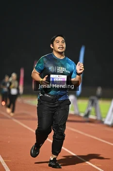 Runner Photo 4921965