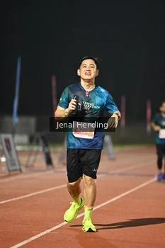 Runner Photo 4921975