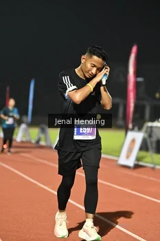 Runner Photo 4921993
