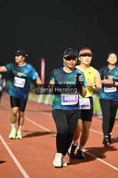 Runner Photo 4922010
