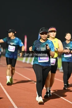 Runner Photo 4922013