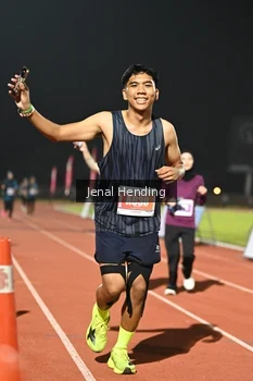 Runner Photo 4922313