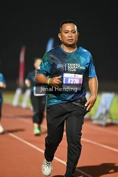 Runner Photo 4922412