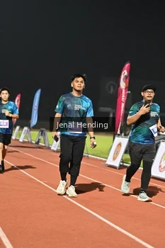 Runner Photo 4922759