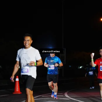 Runner Photo 4923000