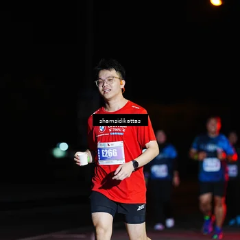 Runner Photo 4923149