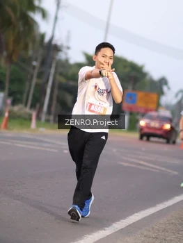 Runner Photo 4923168