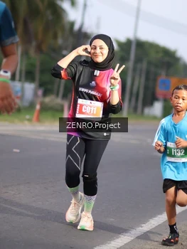 Runner Photo 4923176