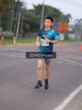 Runner Photo 4923209