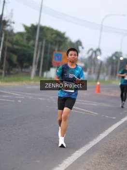 Runner Photo 4923224