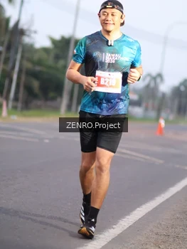 Runner Photo 4923262