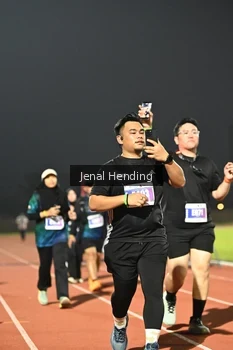 Runner Photo 4923314