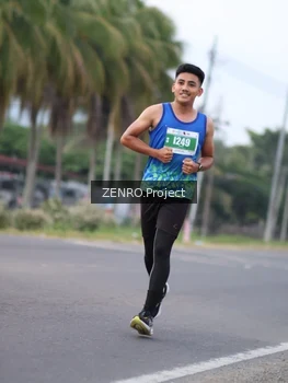 Runner Photo 4923329