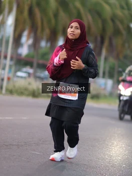 Runner Photo 4923358