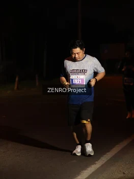 Runner Photo 4923472