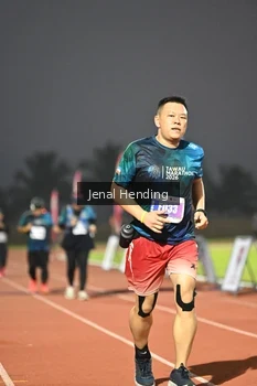 Runner Photo 4923476