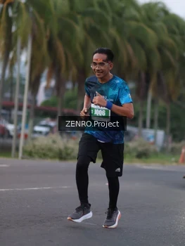 Runner Photo 4923481