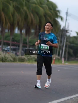 Runner Photo 4923511