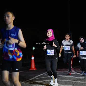 Runner Photo 4923543