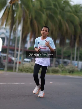 Runner Photo 4923567
