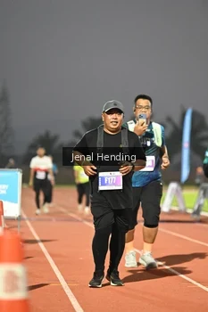 Runner Photo 4923574