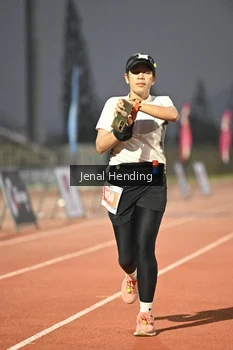 Runner Photo 4923604