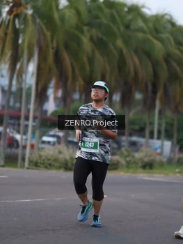 Runner Photo 4923645