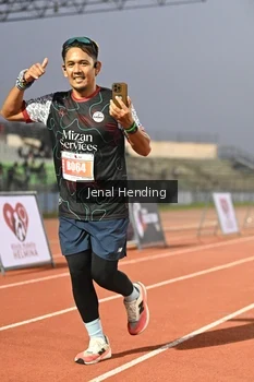 Runner Photo 4923685