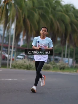 Runner Photo 4923722