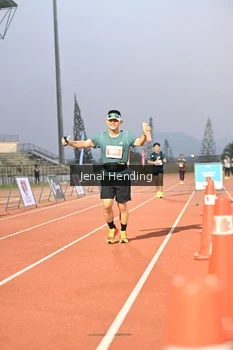 Runner Photo 4923725