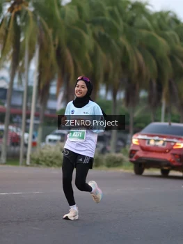 Runner Photo 4923730