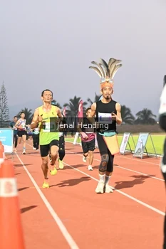 Runner Photo 4923737