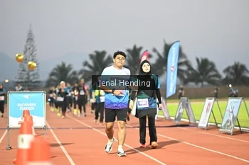 Runner Photo 4923756
