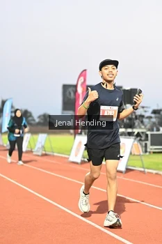 Runner Photo 4923812