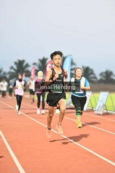 Runner Photo 4923832